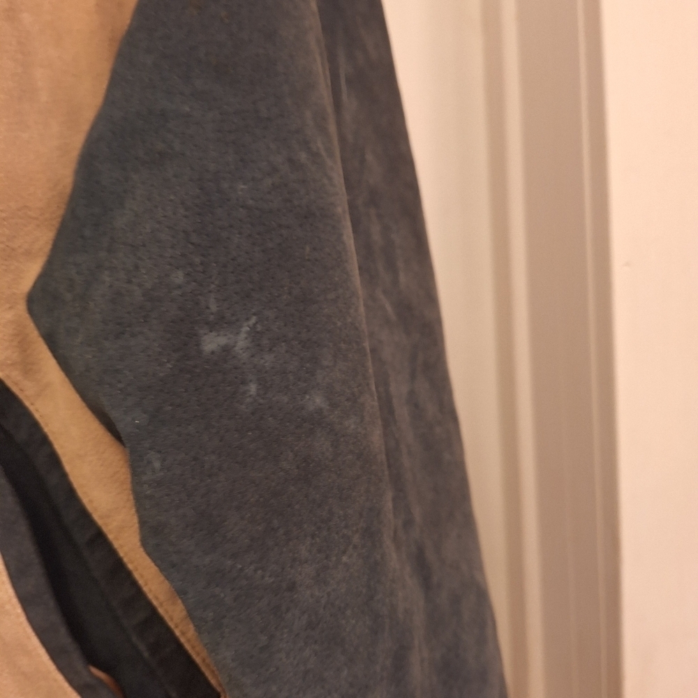Guess Vintage Suede Native Jacket Size Medium - Picture 9 of 10